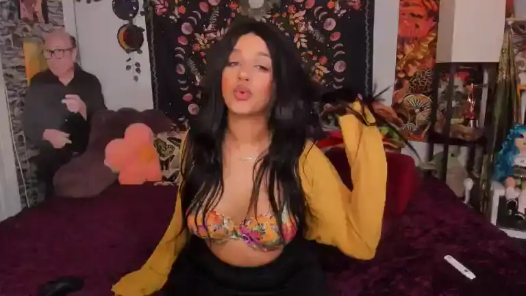 Noahbensi – [Streamate] Cum Pretty Cam Model Panties – 2026-01-08 18:09:41