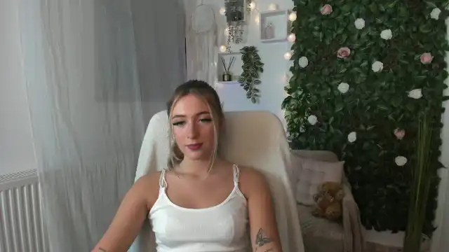 Tina_nappi18 – [Myfreecams] Camwhores Pussy Domi – 2026-05-23 22:37:40