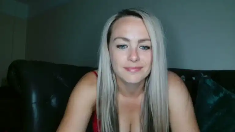 Louiselovesfun – [Streamate] Lovely Amateur Ticket Show Twerking – 2025-12-30 19:32:31