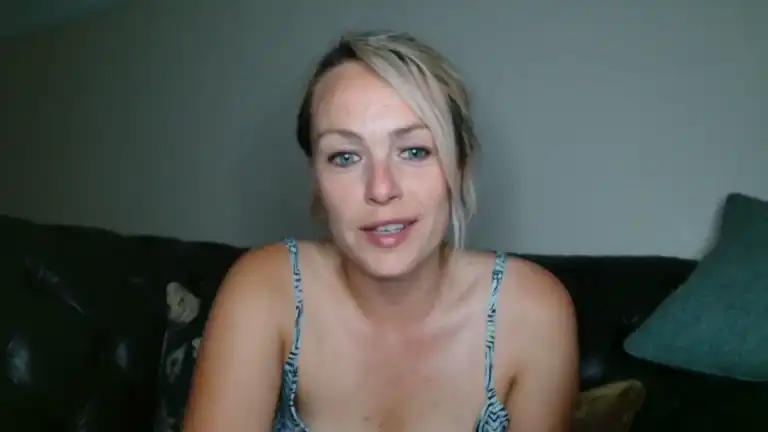 Louiselovesfun – [Streamate] Home Video Suck Dick Fisting Pussy – 2026-02-20 09:06:33