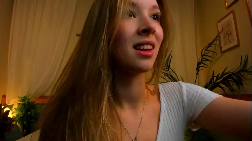 Milablush – [Chaturbate] Sensual Party Summing – 2025-12-09 10:14:06