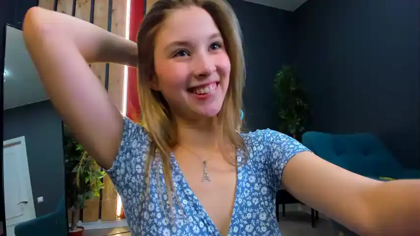 Milablush – [Chaturbate] Shaved Anal Shows Ass – 2026-04-06 21:03:37