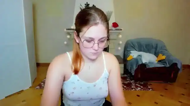 Olexandra_di – [Myfreecams] Hidden Body Chat – 2025-05-16 09:05:53