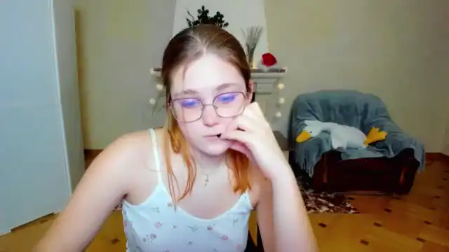 Olexandra_di – [Myfreecams] New Record Clip Romantic Sensual – 2025-12-23 02:43:44