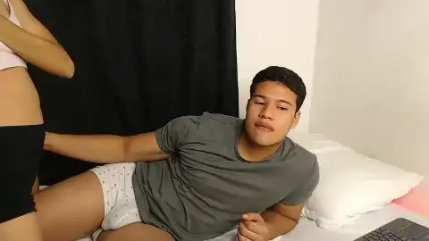 Domi-collens-and-rose-collins – [Flirt4free] Free Porn Masturbation Webcam Model – 2025-11-30 23:34:16