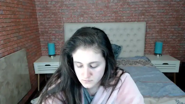 Holliyms – [Streamate] Nice Web Model Cam Video – 2025-10-16 18:57:25