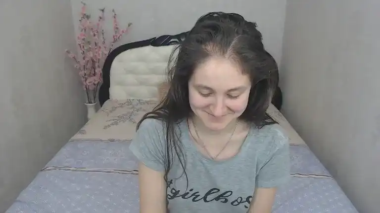 Holliyms – [Streamate] Romantic Role-play Webcam Recording – 2026-03-06 07:37:05