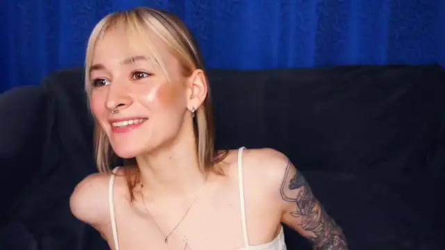 Erlina-dobb – [Flirt4free] Lovense Shaved Cam Clip – 2026-05-30 20:22:54