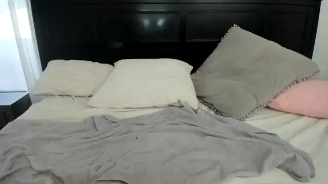 Kaylakayden – [Myfreecams] Beauty Cute Webcam Girl Striptease – 2025-07-25 07:31:09