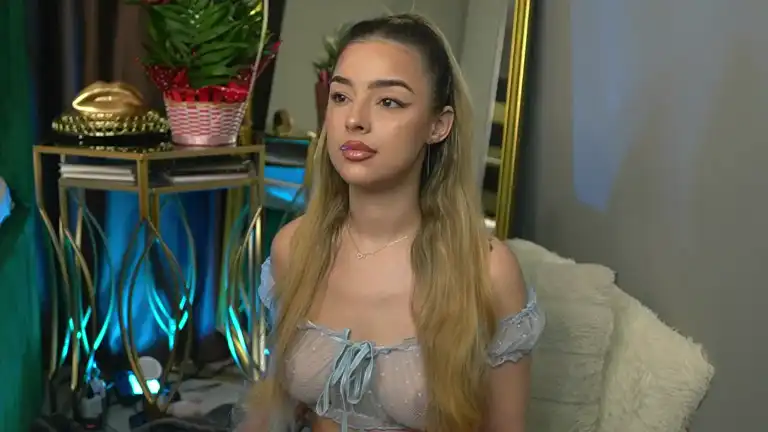 Scarletcoles – [Streamate] Ticket Cum Video Teases Sexy Bitch – 2026-07-07 14:22:43