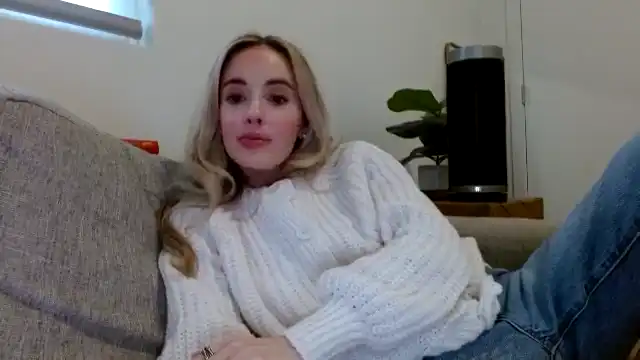 Vegansoda – [Myfreecams] Awesome Hot Busty – 2025-07-30 08:06:40