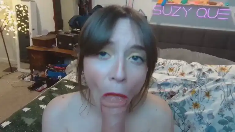 Suzyque – [Streamate] Cute Webcam Girl Camera Webcam Recording – 2025-06-11 13:42:52