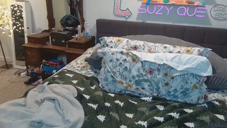 Suzyque – [Streamate] Chat Porn Live Chat Record – 2026-04-10 08:53:48