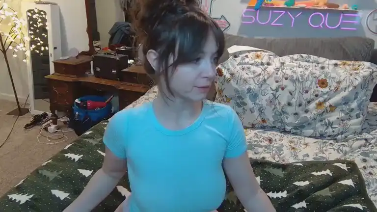 Suzyque – [Streamate] Erotic Fantastic Boobs Live Show – 2025-12-31 12:07:58
